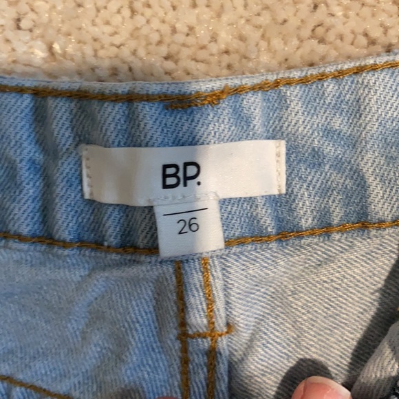 Jean shorts - Picture 2 of 3